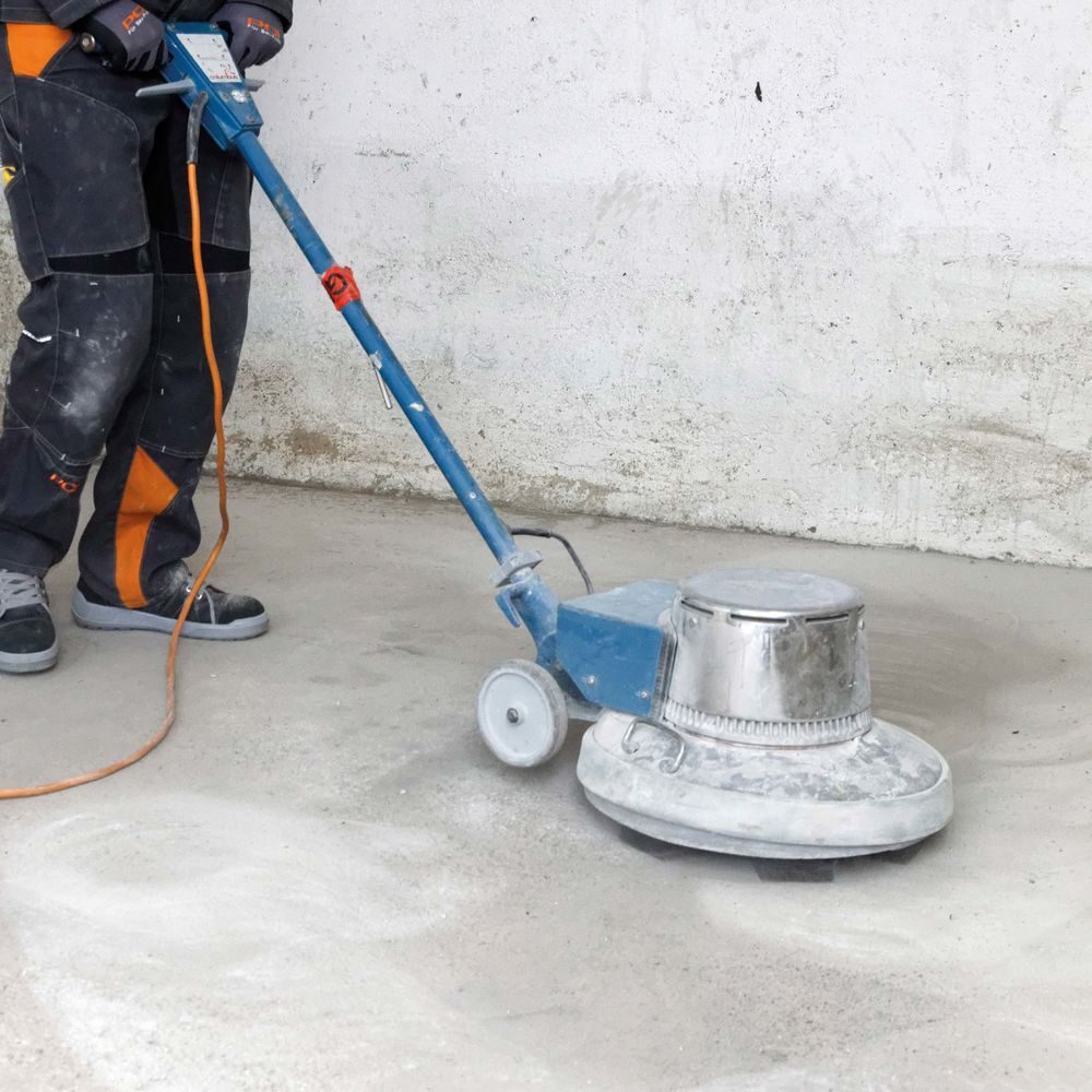 Untergrund in der Garage vorbereiten